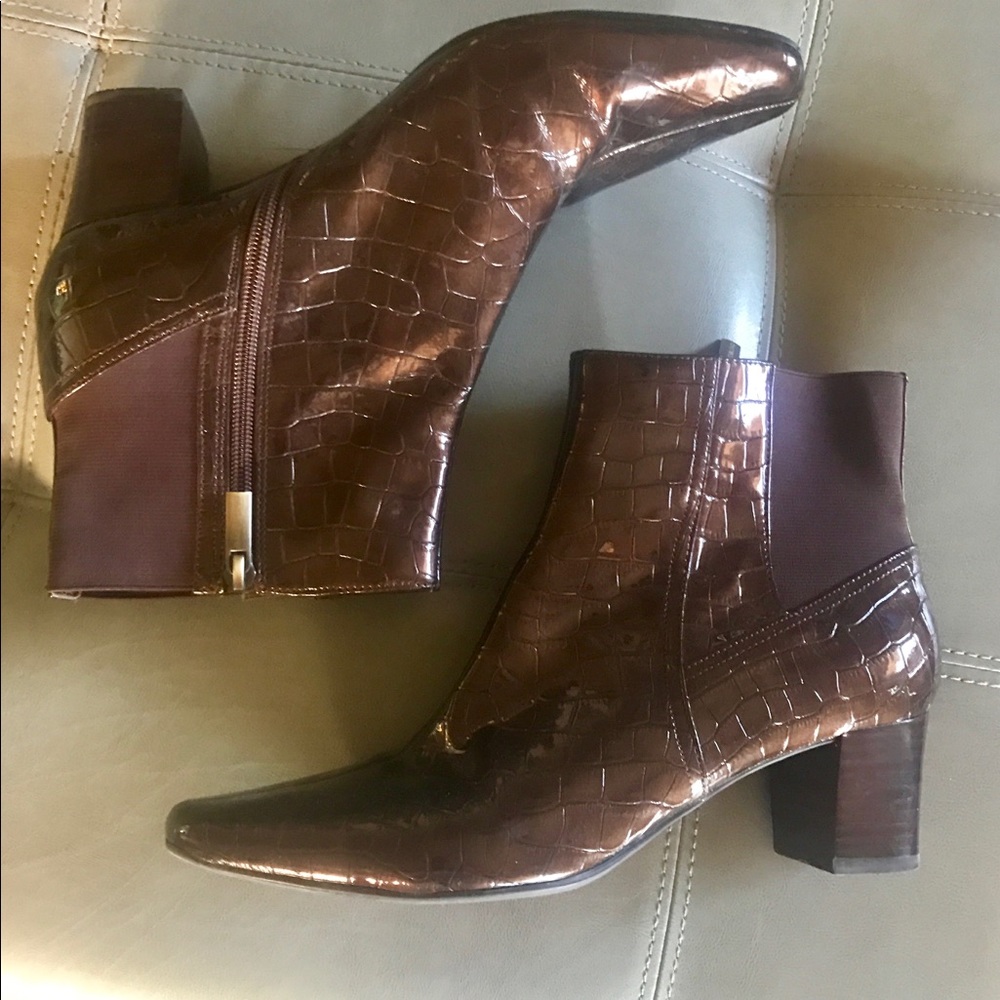 Bandolino ankle boots. Size 9.5 EUC